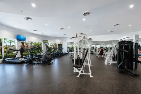 5600 Collins Avenue Miami Beach FL 33140