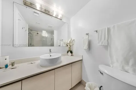 2600 E Hallandale Beach Boulevard Hallandale Beach FL 33009