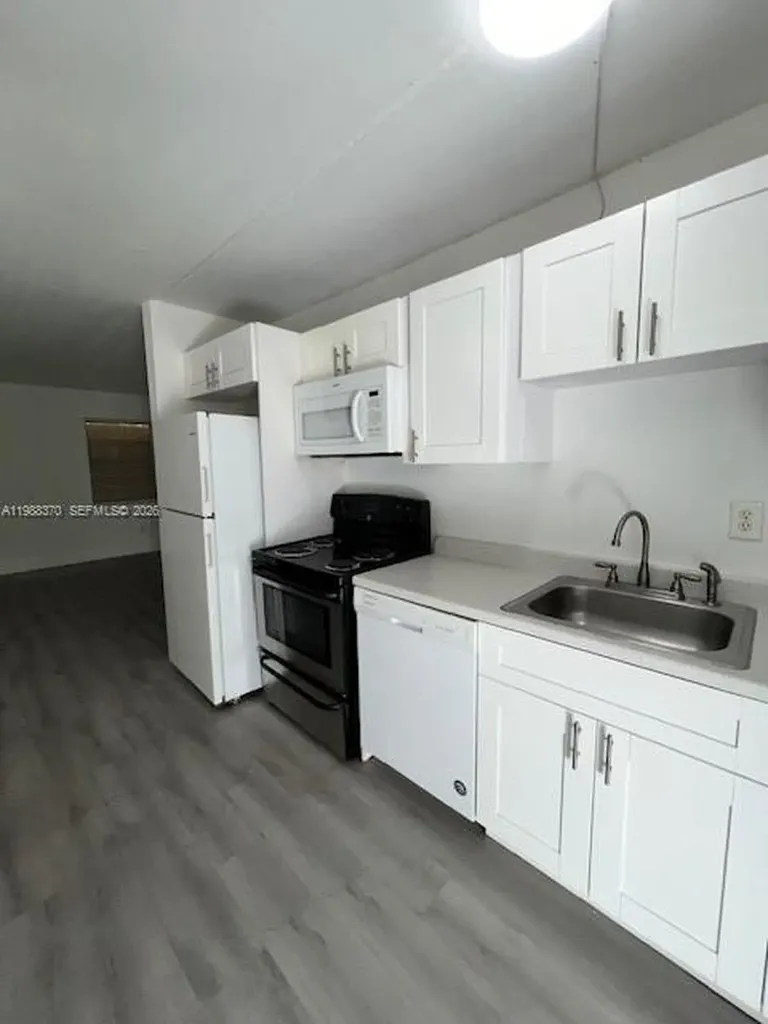 1220 NW 3rd Court Fort Lauderdale FL 33311