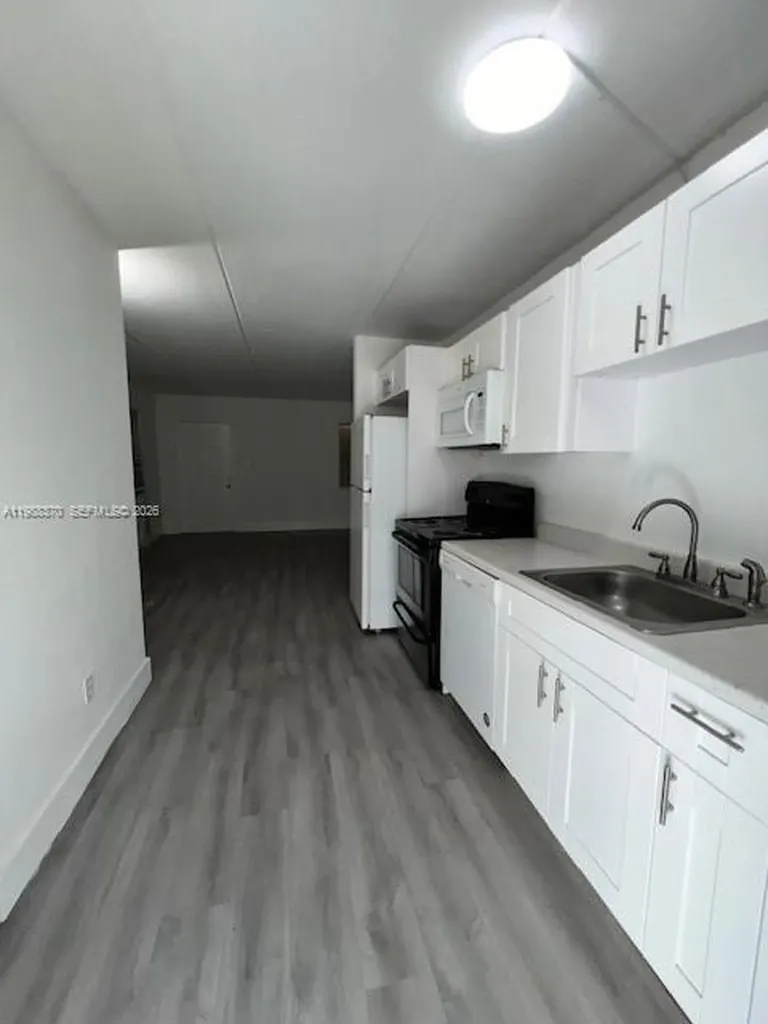 1220 NW 3rd Court Fort Lauderdale FL 33311
