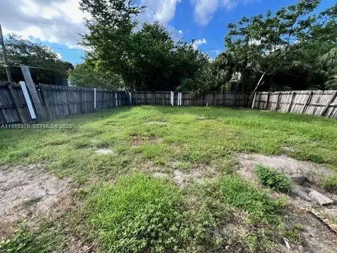1220 NW 3rd Court Fort Lauderdale FL 33311
