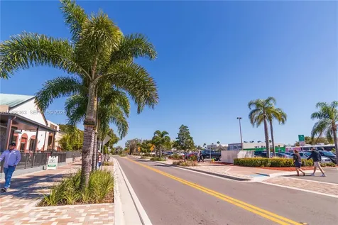 5423 SW 17th Avenue Cape Coral FL 33914