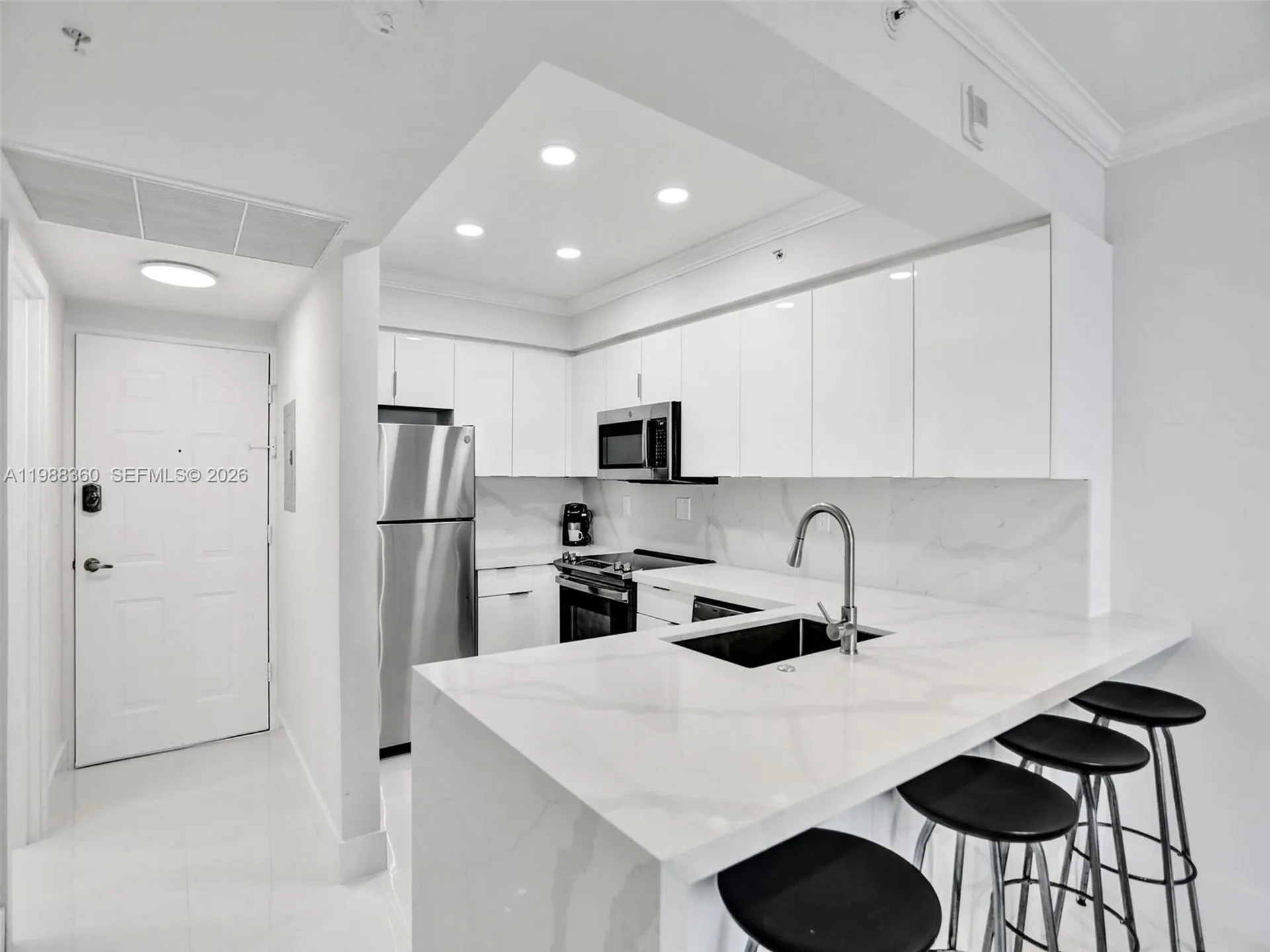 2501 S Ocean Drive Hollywood FL 33019