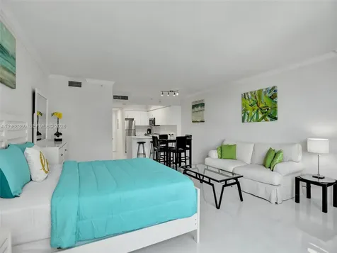 2501 S Ocean Drive Hollywood FL 33019