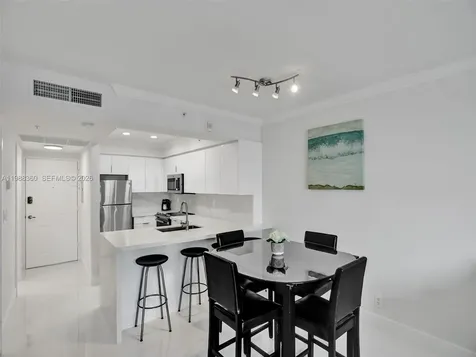 2501 S Ocean Drive Hollywood FL 33019