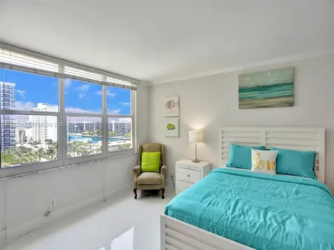 2501 S Ocean Drive Hollywood FL 33019