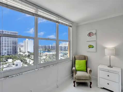 2501 S Ocean Drive Hollywood FL 33019