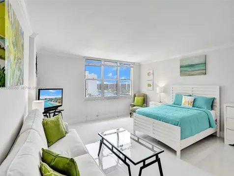 2501 S Ocean Drive Hollywood FL 33019