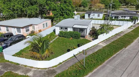 2001 Rutland Street Opa-Locka FL 33054