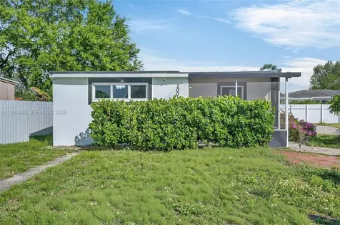 2001 Rutland Street Opa-Locka FL 33054