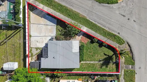 2001 Rutland Street Opa-Locka FL 33054