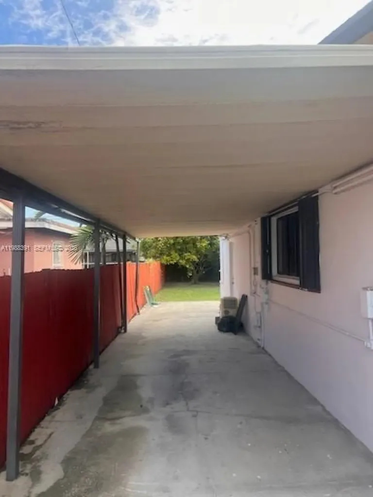 9460 SW 34th Street Miami FL 33165