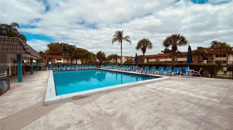 671 S Hollybrook Drive Pembroke Pines FL 33025