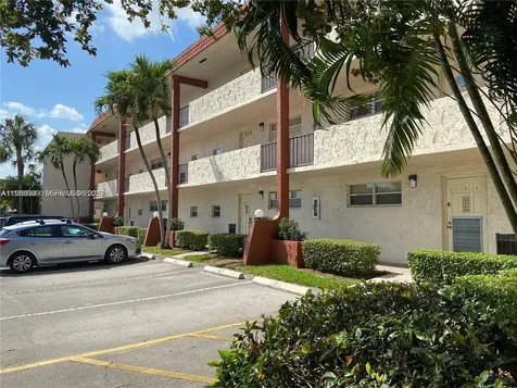 671 S Hollybrook Drive Pembroke Pines FL 33025