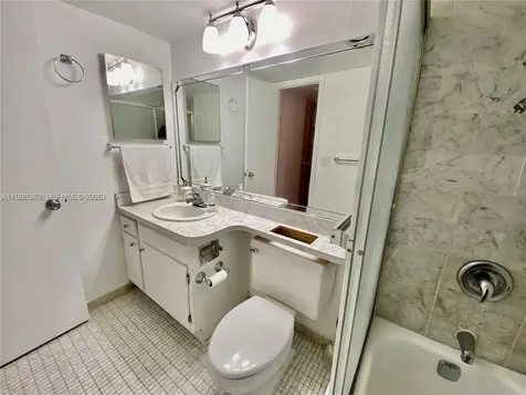 671 S Hollybrook Drive Pembroke Pines FL 33025