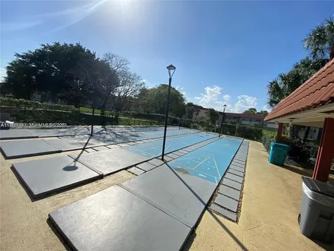 671 S Hollybrook Drive Pembroke Pines FL 33025
