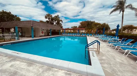 671 S Hollybrook Drive Pembroke Pines FL 33025