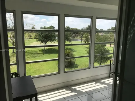 2495 SW 82nd Avenue Davie FL 33324