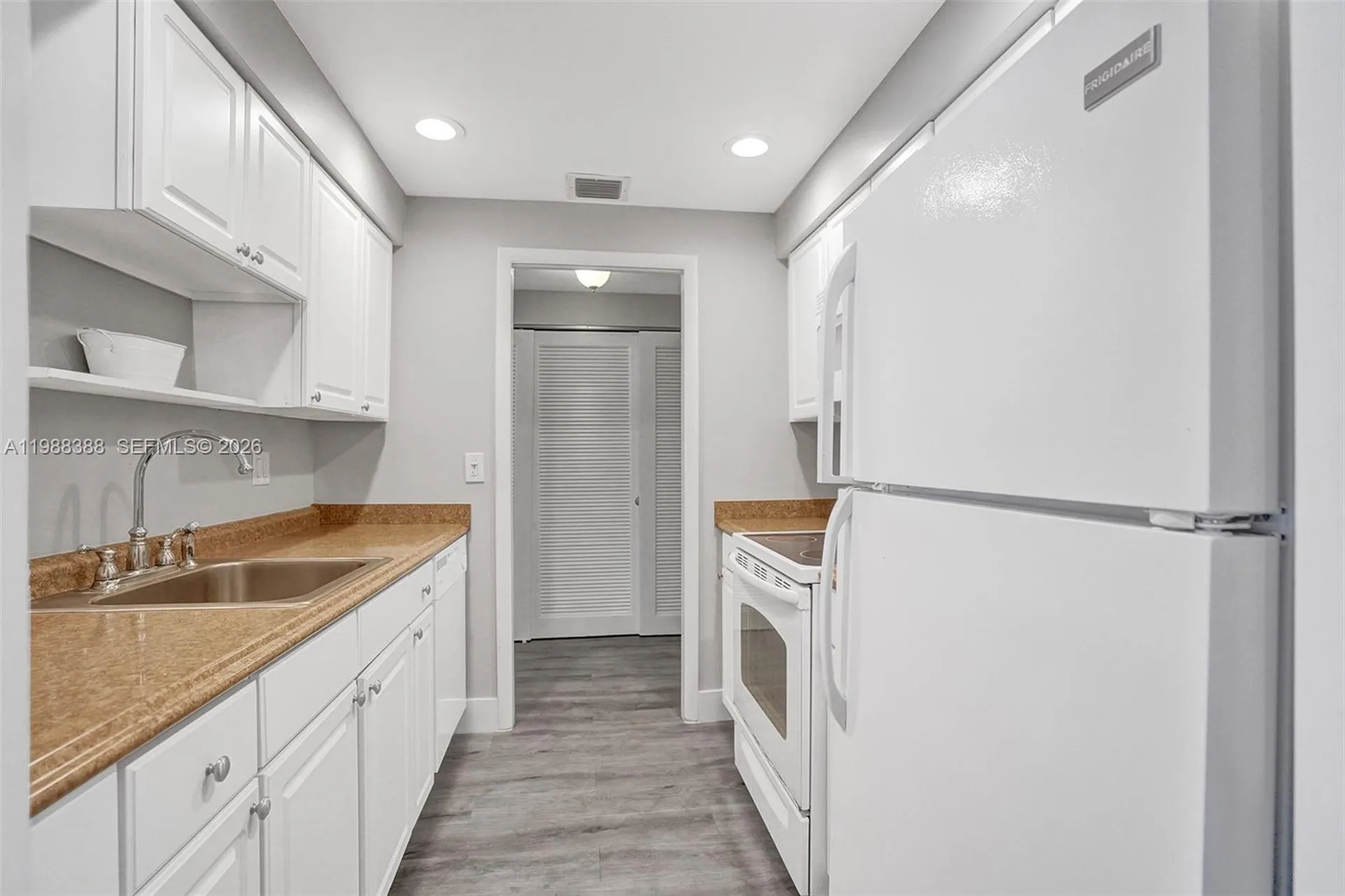 400 N Riverside Drive Pompano Beach FL 33062