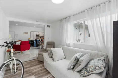 1110 NE 130th Street North Miami FL 33161