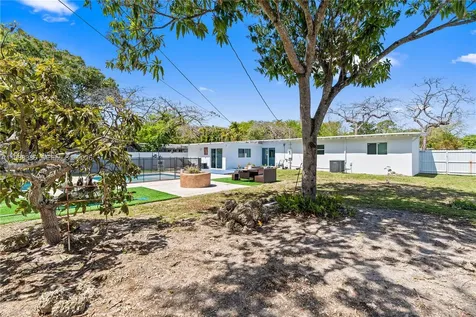 1110 NE 130th Street North Miami FL 33161