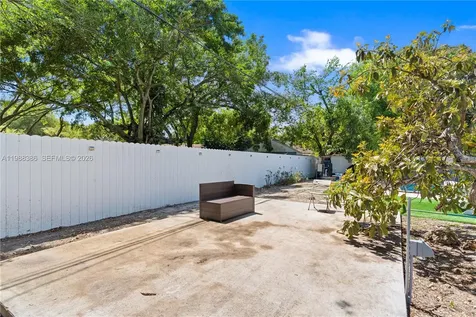 1110 NE 130th Street North Miami FL 33161