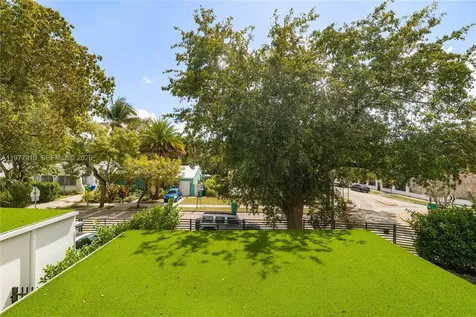 2225 SW 18th Avenue Miami FL 33145