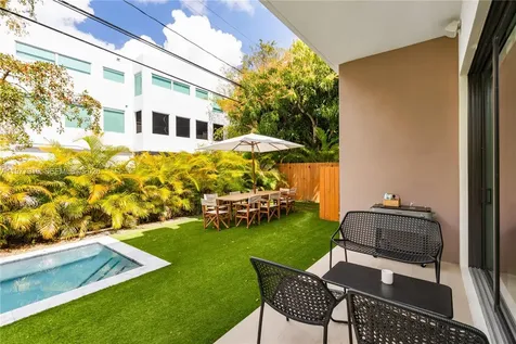 2225 SW 18th Avenue Miami FL 33145
