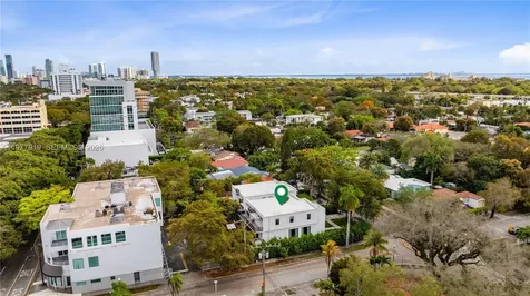 2225 SW 18th Avenue Miami FL 33145