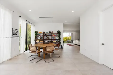 2225 SW 18th Avenue Miami FL 33145