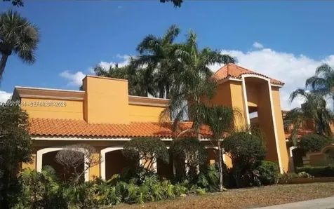 18111 NW 68th Avenue Hialeah FL 33015