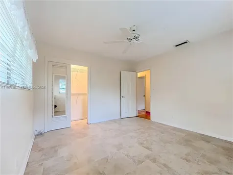 192 SW 62nd Terrace Plantation FL 33317