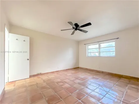 192 SW 62nd Terrace Plantation FL 33317