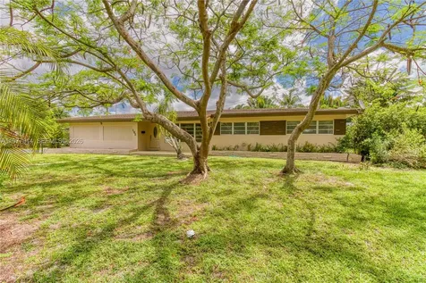 192 SW 62nd Terrace Plantation FL 33317