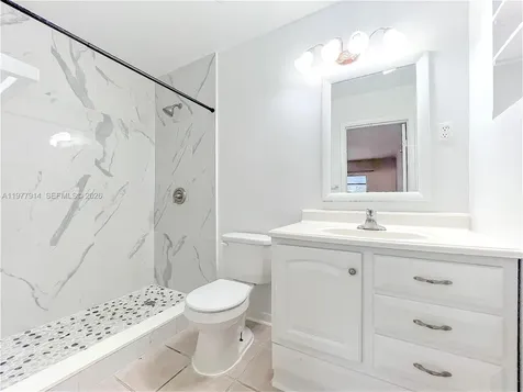 192 SW 62nd Terrace Plantation FL 33317