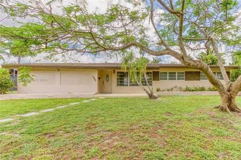 192 SW 62nd Terrace Plantation FL 33317