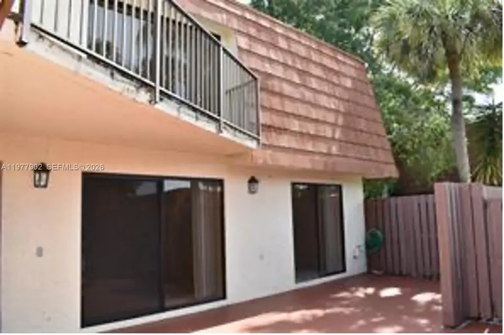 8392 S Coral Circle North Lauderdale FL 33068