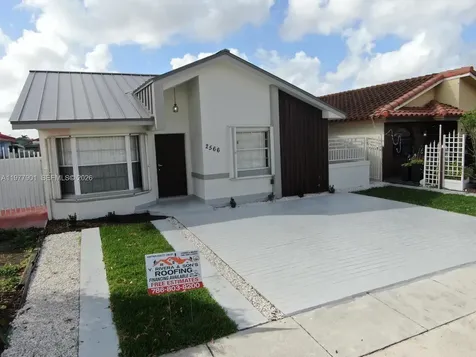 2566 W 73rd Place Hialeah FL 33016