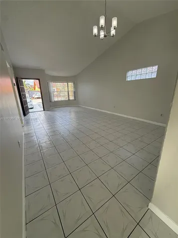 2566 W 73rd Place Hialeah FL 33016