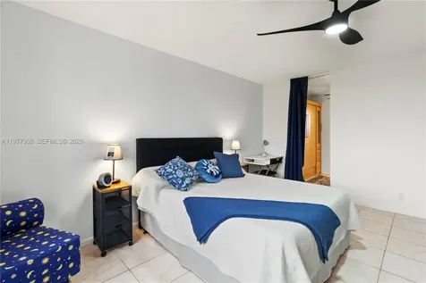2901 NW 46th Avenue Lauderdale Lakes FL 33313