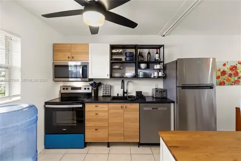 2901 NW 46th Avenue Lauderdale Lakes FL 33313