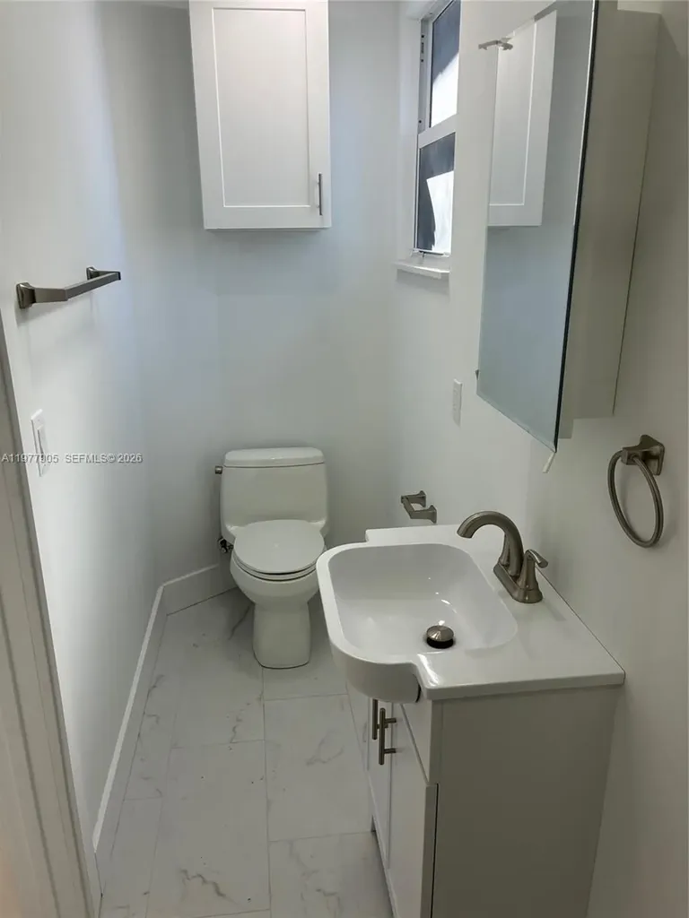 1530 NE 33rd Street Pompano Beach FL 33064