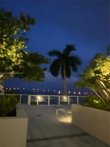 1541 Brickell Avenue Miami FL 33129