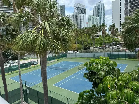 1541 Brickell Avenue Miami FL 33129