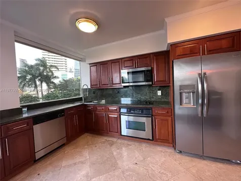 1541 Brickell Avenue Miami FL 33129