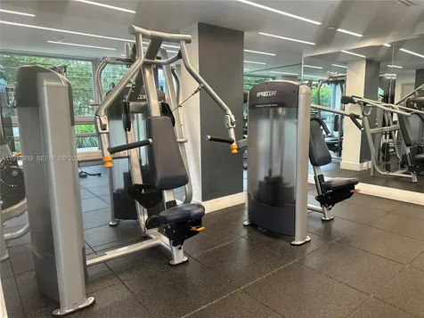 1541 Brickell Avenue Miami FL 33129