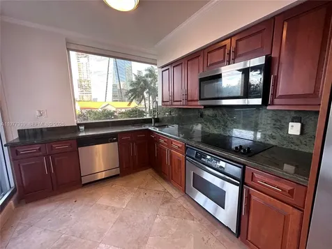 1541 Brickell Avenue Miami FL 33129