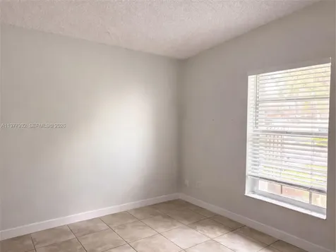 614 Woodgate Circle Sunrise FL 33326