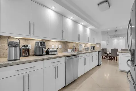 1121 Crandon Boulevard Key Biscayne FL 33149