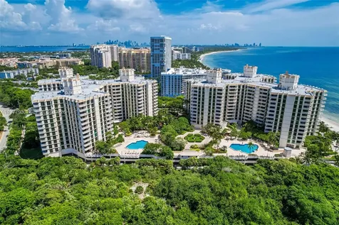 1121 Crandon Boulevard Key Biscayne FL 33149